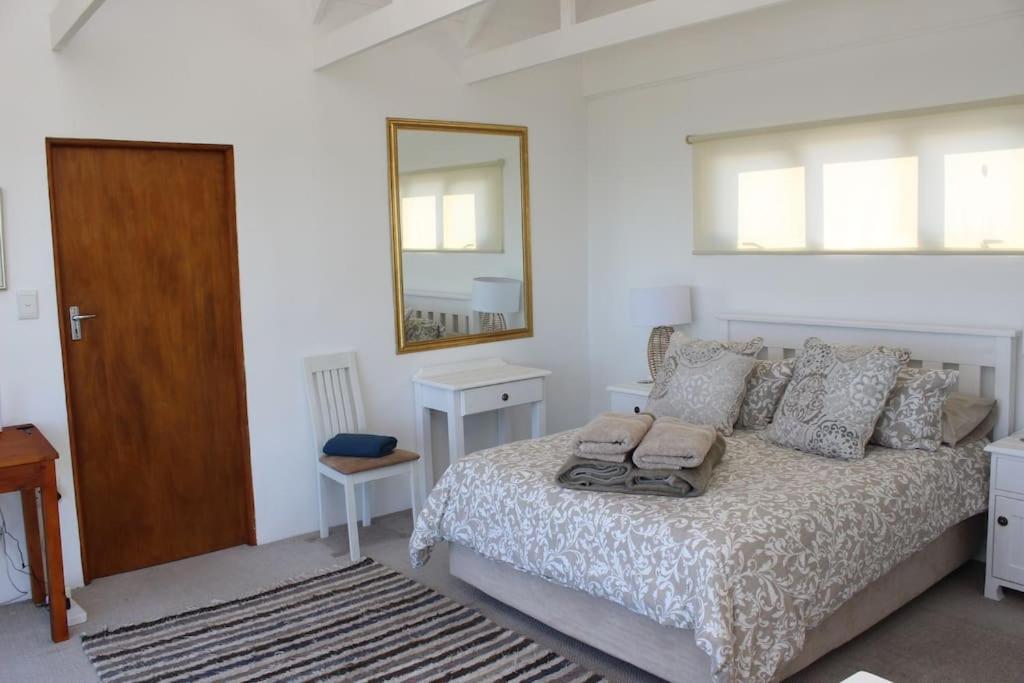 Baby Whale Bliss - Beachfront House Witsand Esterno foto