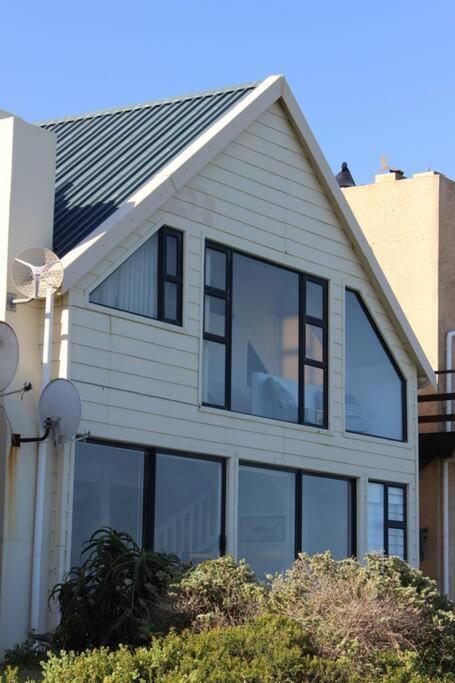 Baby Whale Bliss - Beachfront House Witsand Esterno foto